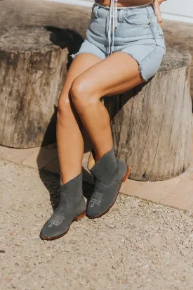 Daisy Round Toe Western Ankle Boots - Grey Suede