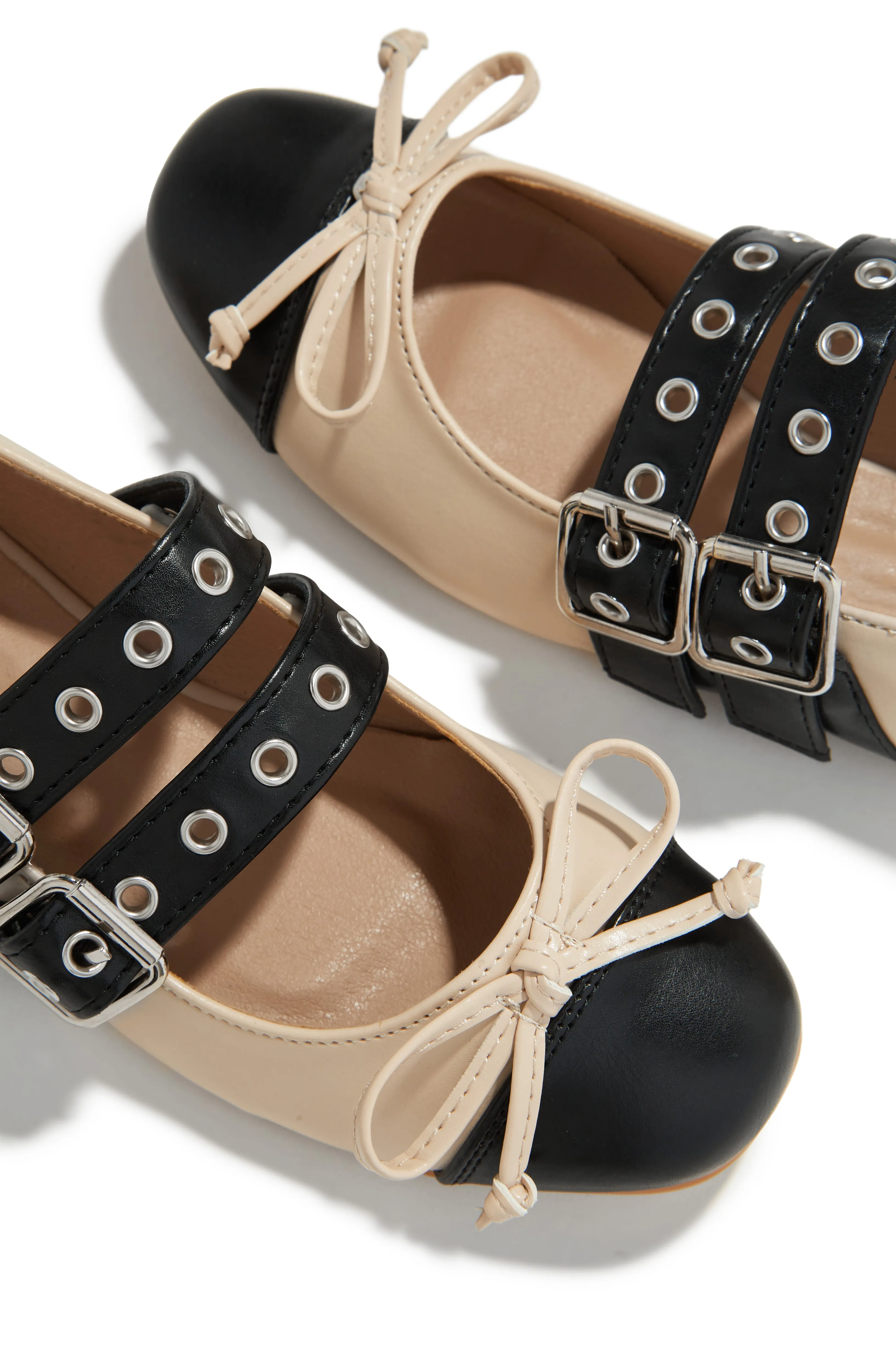 Lanya Flats - Nude